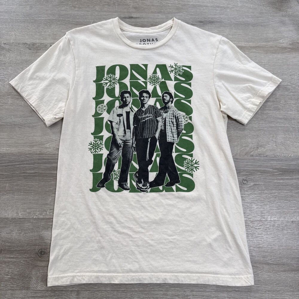 Jonas Brothers Shirt 2023 Snowflake Tour Men's Ivory Small 100% Cotton